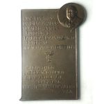 8908 - Centenário de nascimento de Luiz Eduardo da Silva Araújo (F. Marinho - 10 pç. cunhadas) - Bronze - 1950A26B - S