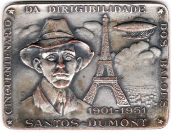 8910 - Santos Dumont - Cinquentenário da Dirigibilidade dos Balões * Homenagem do Touring Clube - Bronze Prateado - 1951A04BP - S